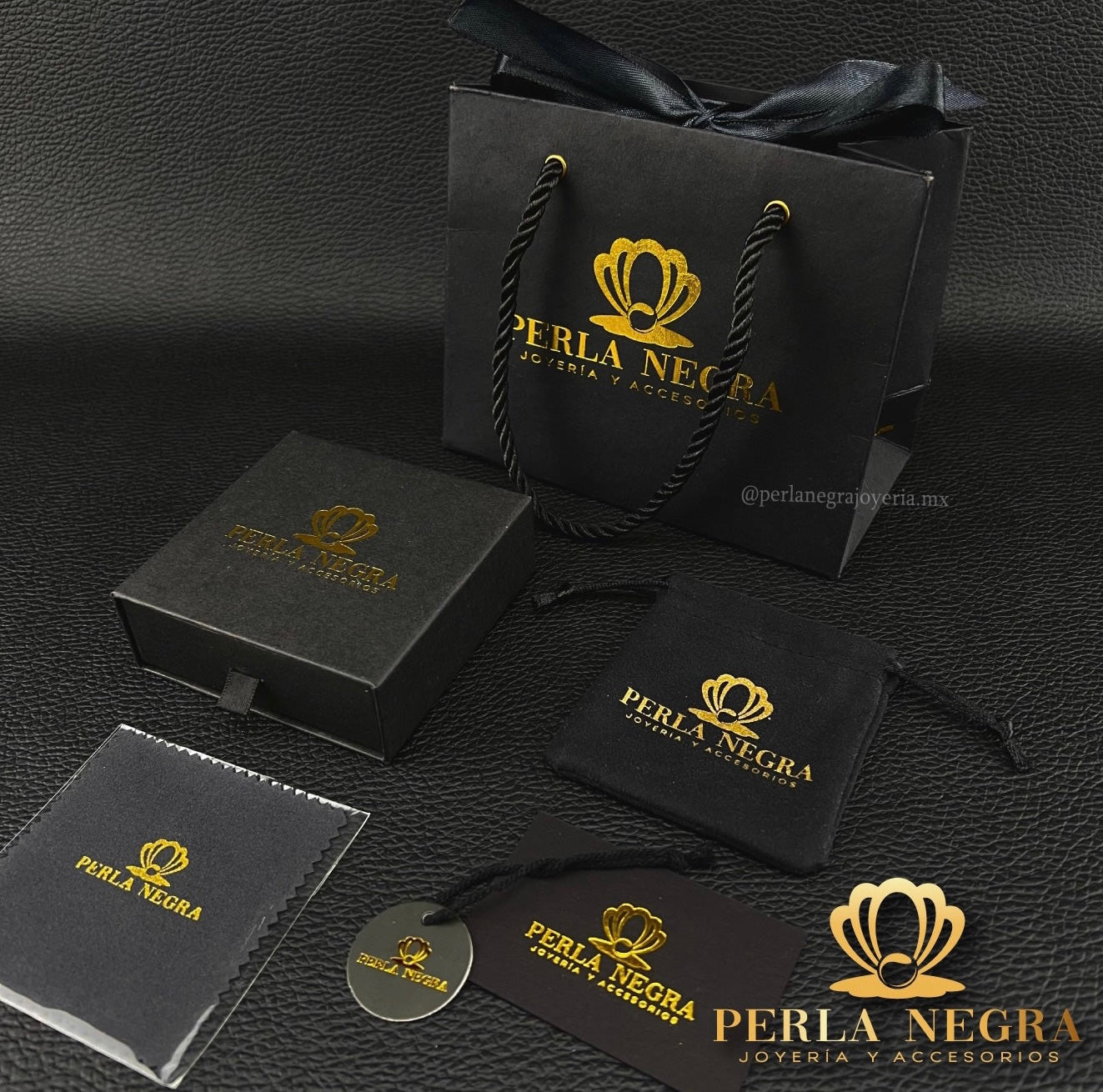 Silver Roman Speed Blue Bracelet